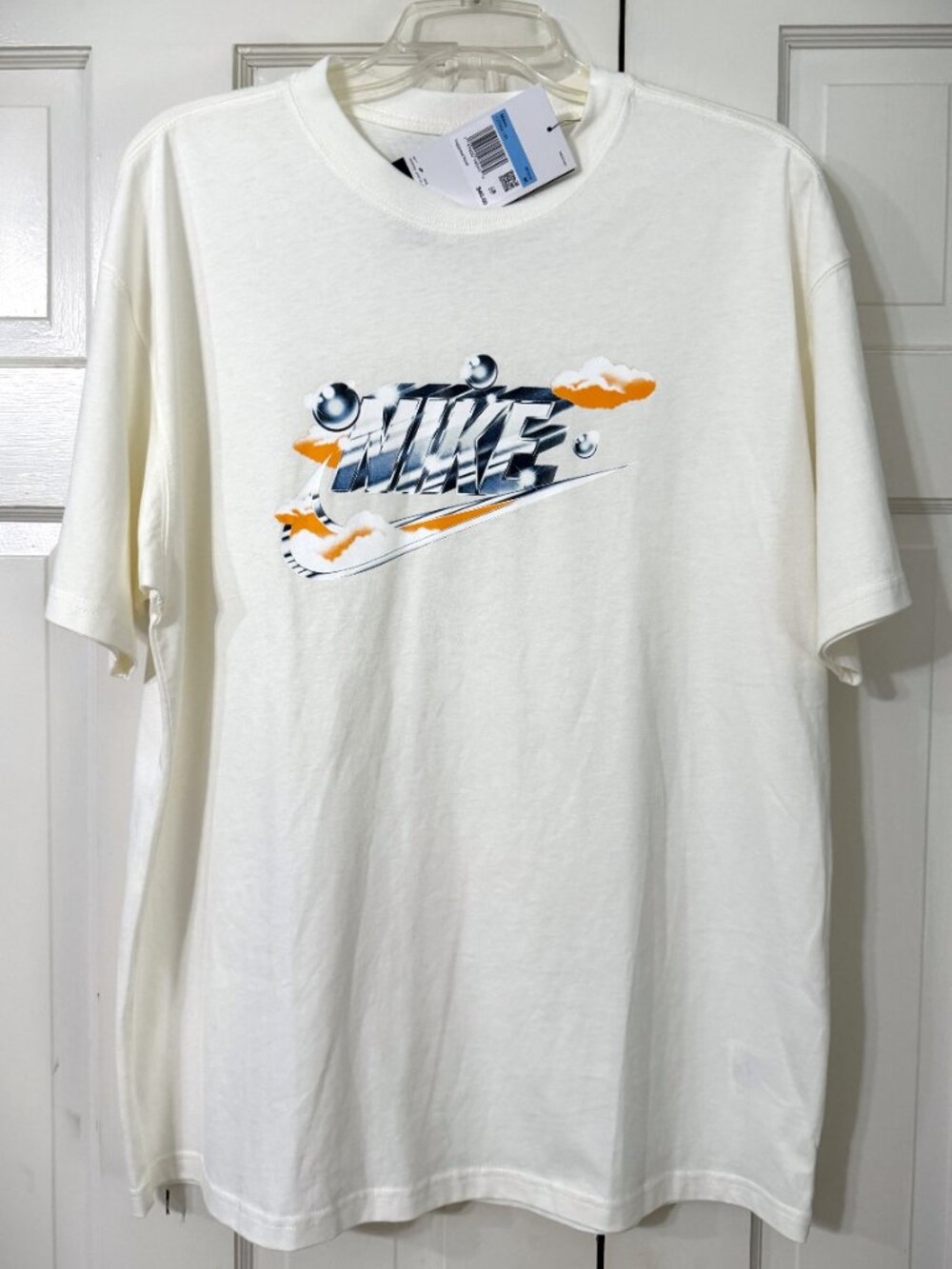 The Nike Loose Fit Glow in the Dark Off White Tee FZ7968-133 Men's Size Medium